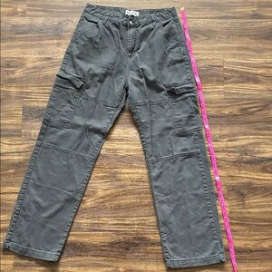 Women’s Cargo Jeans in Dark Gray - S.O.N.G.